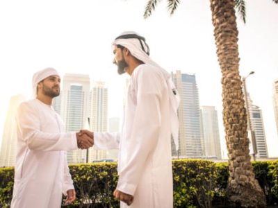 how many emiratis in uae